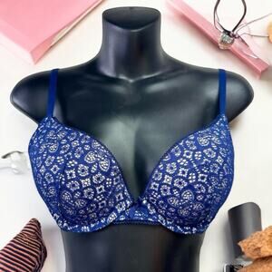 Victoria's Secret Women's 32D Blue Lace & White Dream Angels Push Up Bra
